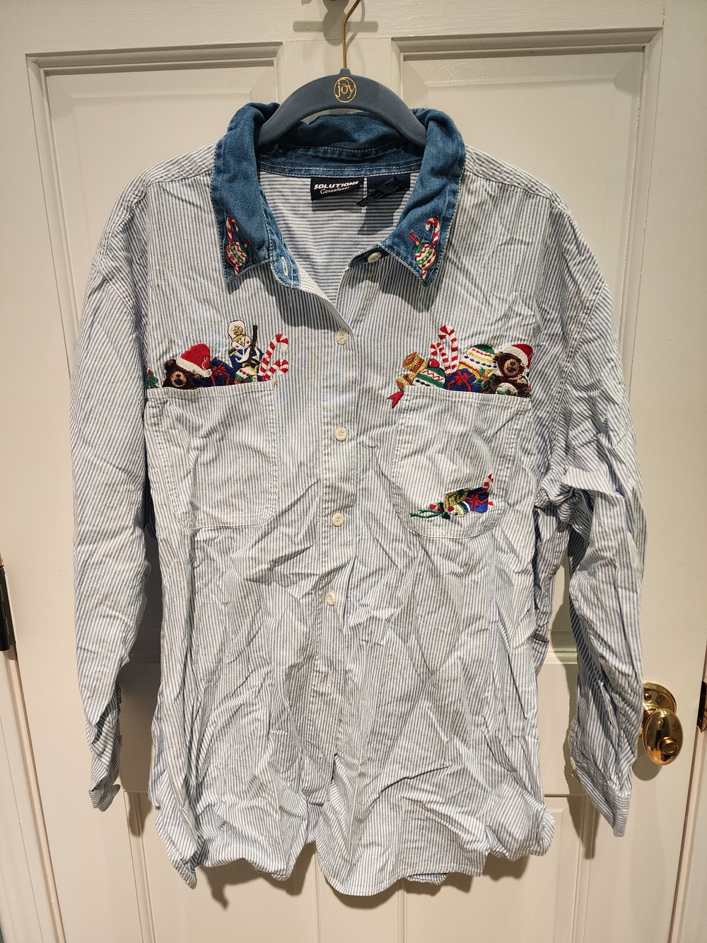 Vintage Embroidered Christmas Top
